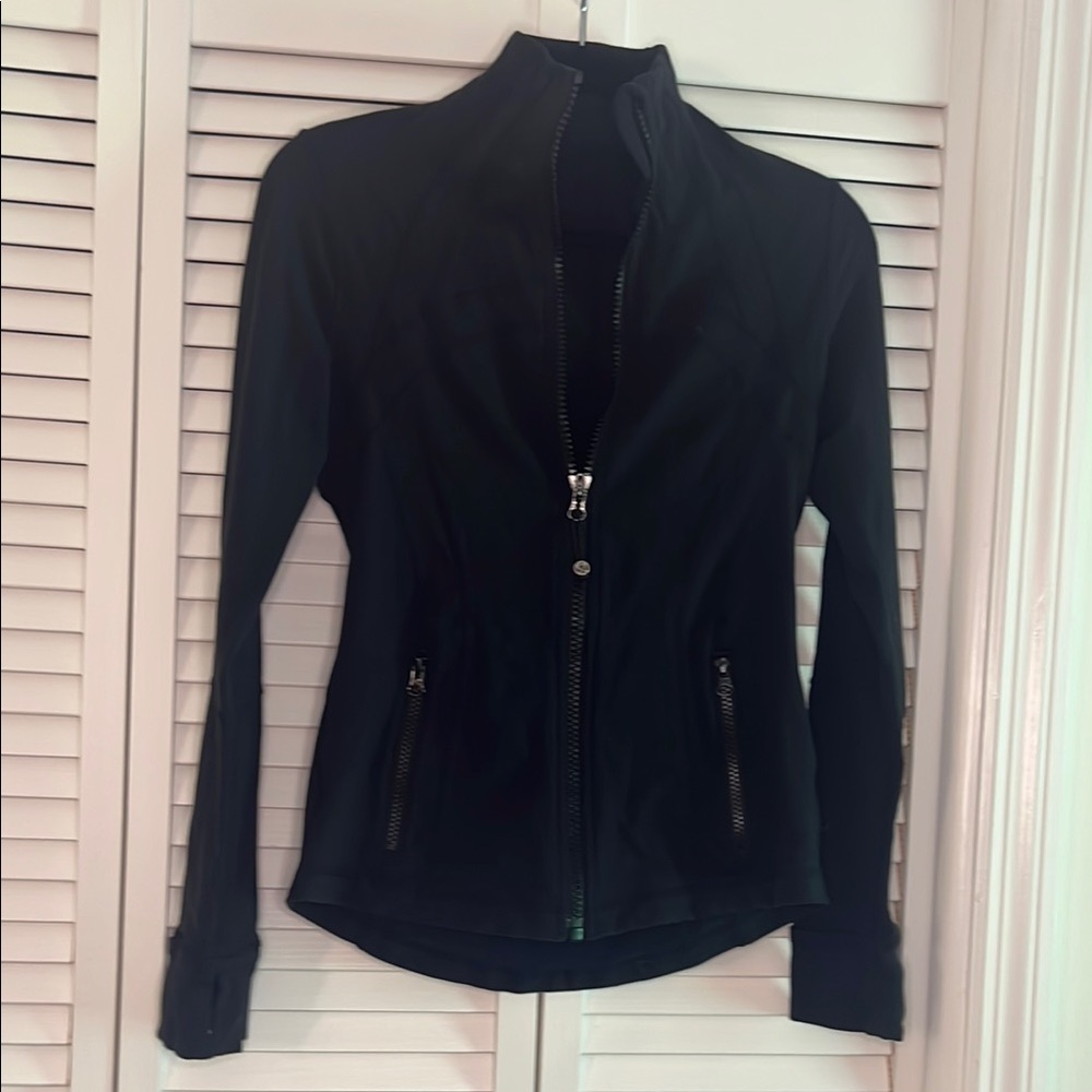Lululemon - Define Jacket Luon - size 6